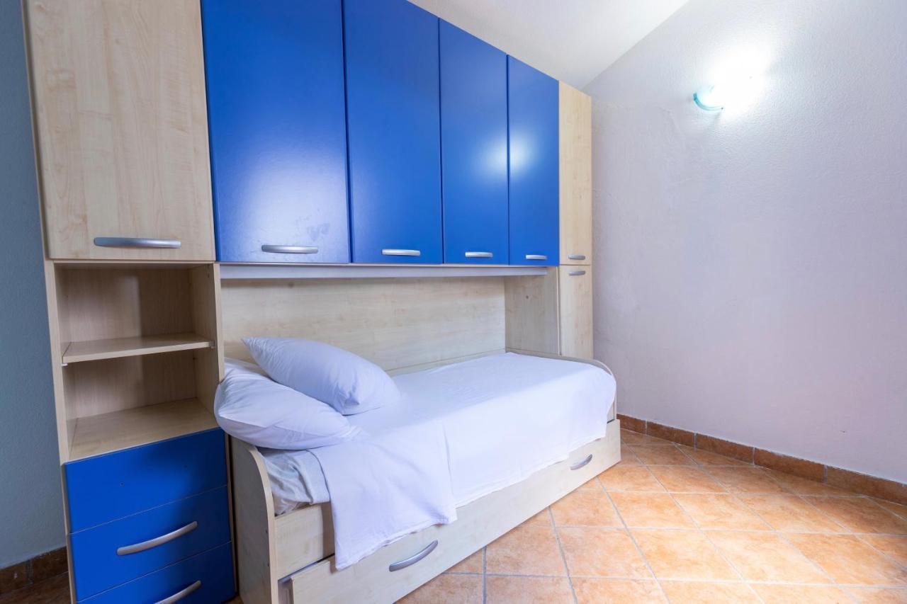 Vista Mare Apartment 6 Ольбия Экстерьер фото
