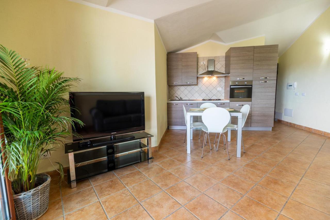 Vista Mare Apartment 6 Ольбия Экстерьер фото